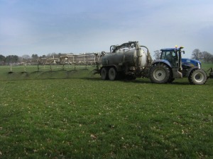 Travaux Agricoles Epandage Lisier bovin station d'épuration